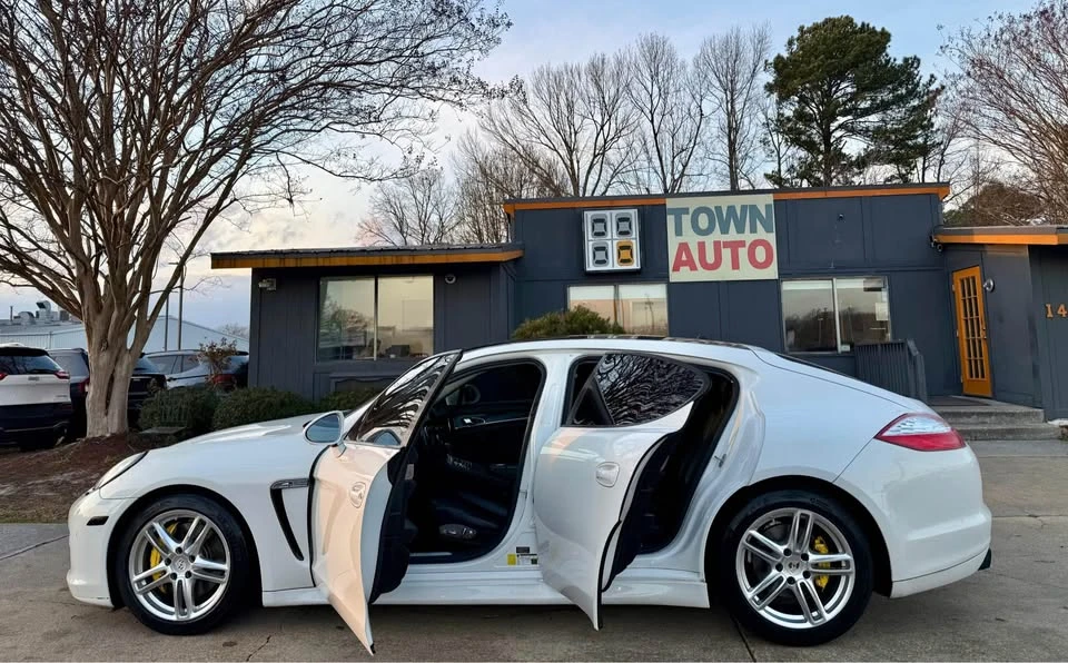 2012 Porsche 970 Panamera S - Image 11 of 20