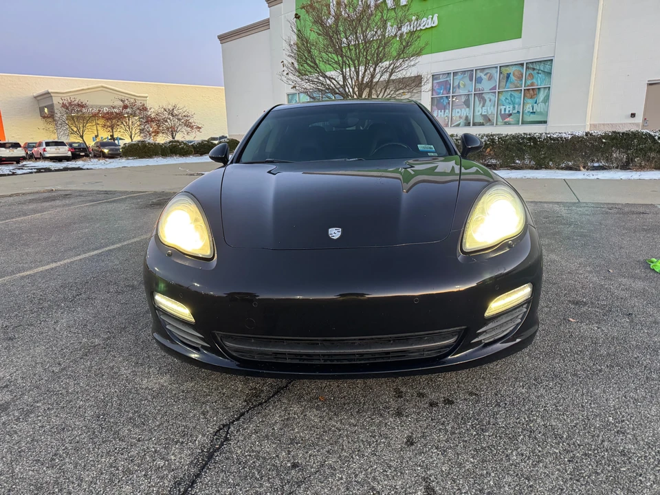 2012 Porsche 970 Panamera S - Image 6 of 31