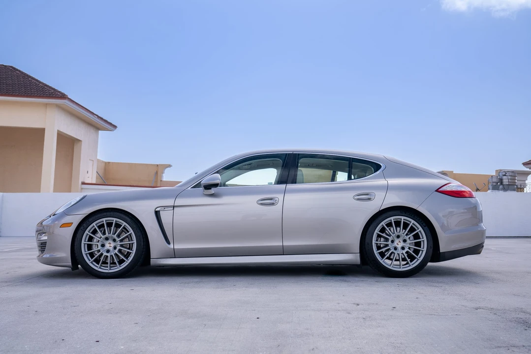 2012 Porsche 970 Panamera S - Image 17 of 31