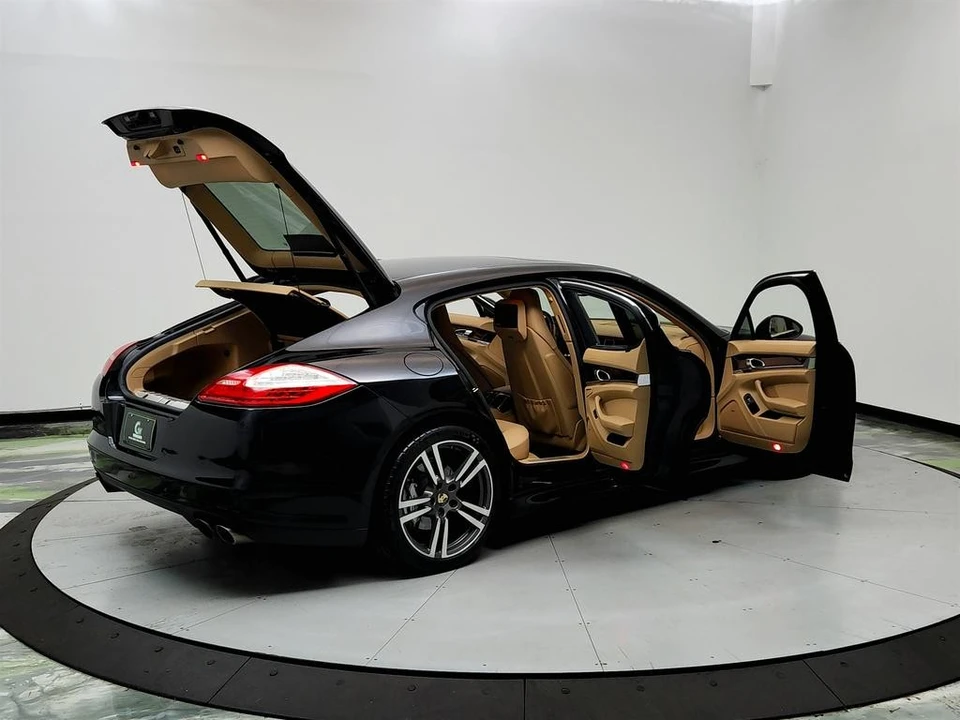 2012 Porsche 970 Panamera S - Image 11 of 12