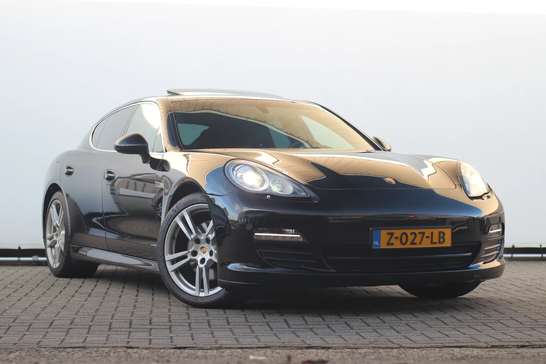 2012 Porsche 970 Panamera S - Image 9 of 21