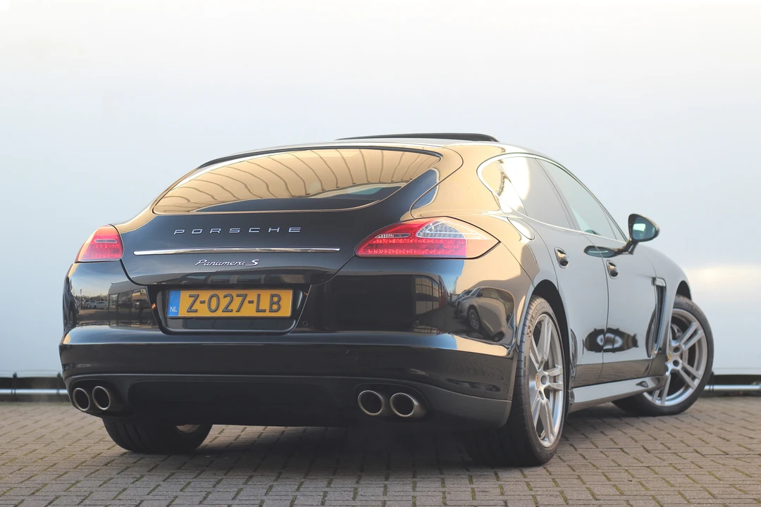 2012 Porsche 970 Panamera S - Image 7 of 21