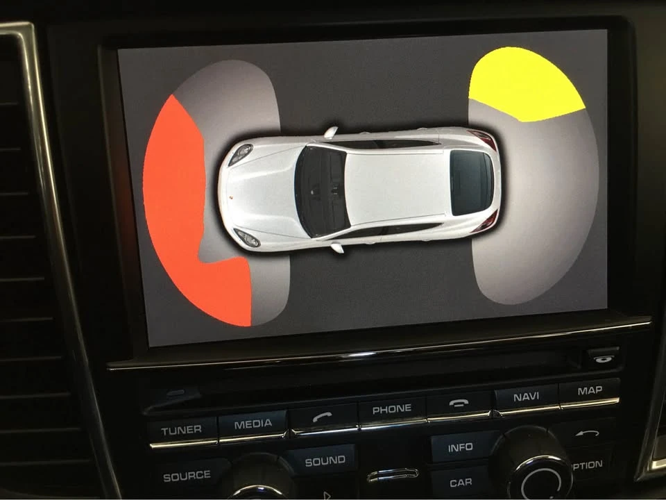 2012 Porsche Panamera - Image 13 of 17