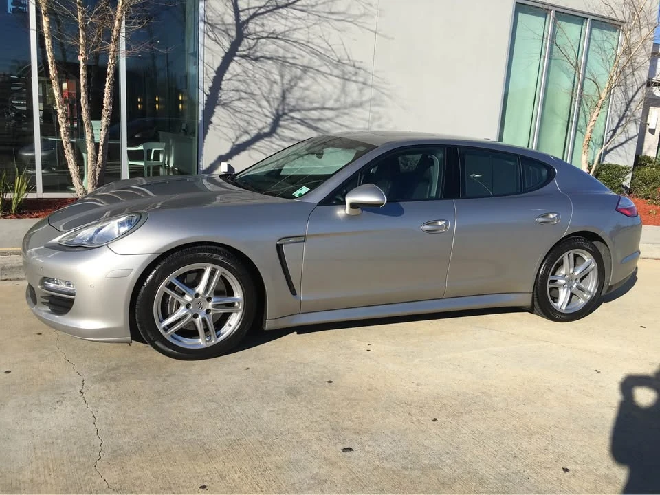 2012 Porsche Panamera - Image 8 of 17