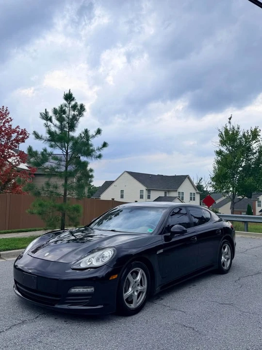 2012 Porsche 970 Panamera - Image 2 of 11