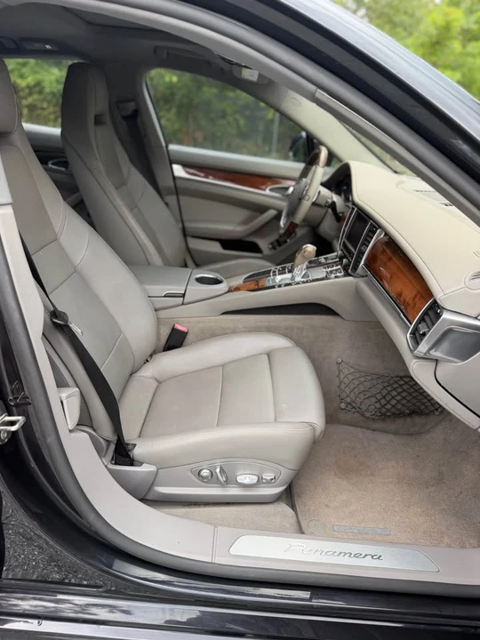 2012 Porsche 970 Panamera - Image 8 of 11