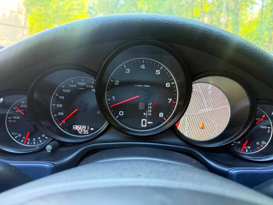 2012 Porsche Panamera - Image 17 of 20