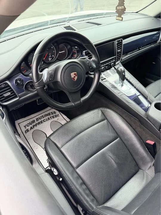 2012 Porsche Panamera - Image 2 of 7