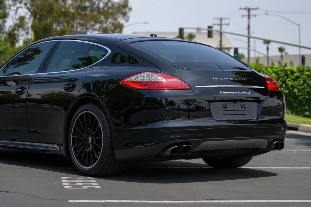 2012 Porsche 970 Panamera Turbo - Image 26 of 31