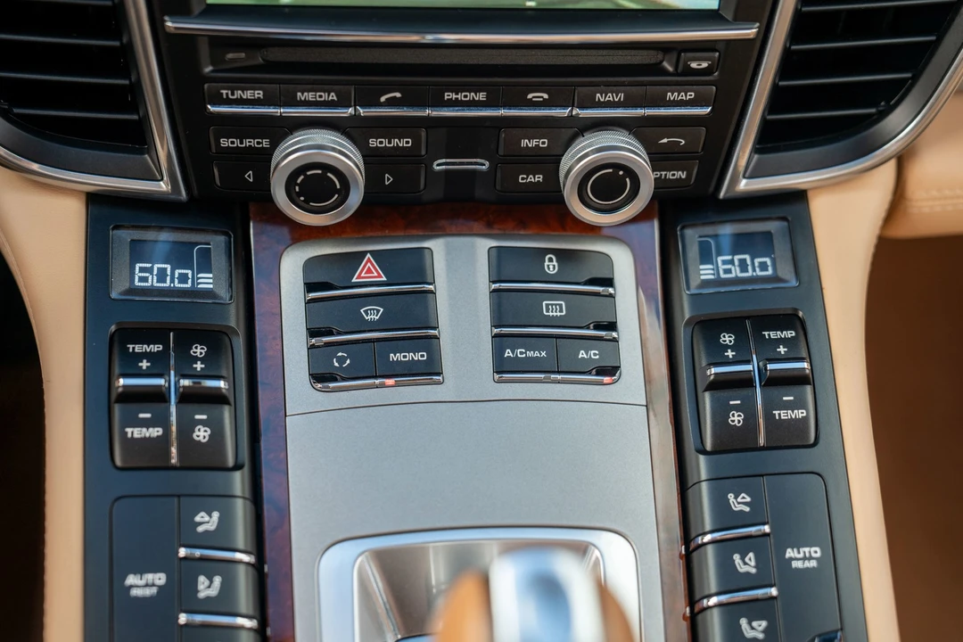 2012 Porsche 970 Panamera Turbo - Image 21 of 31