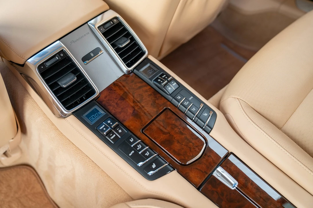 2012 Porsche 970 Panamera Turbo - Image 28 of 31