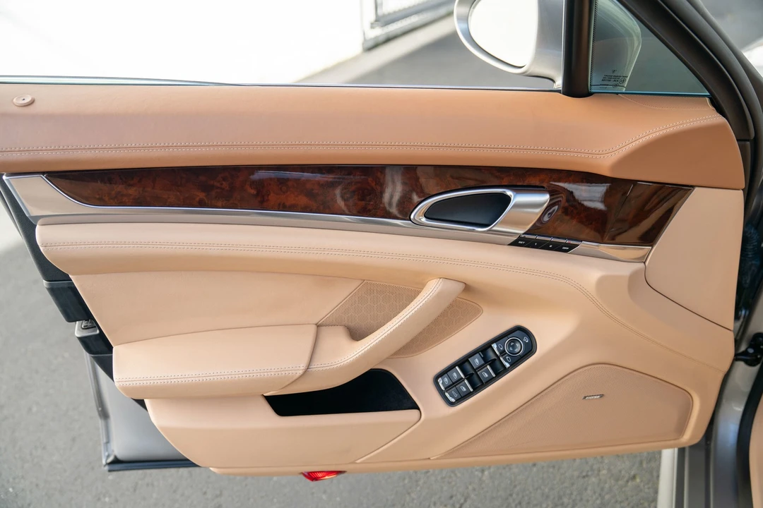 2012 Porsche 970 Panamera Turbo - Image 11 of 31