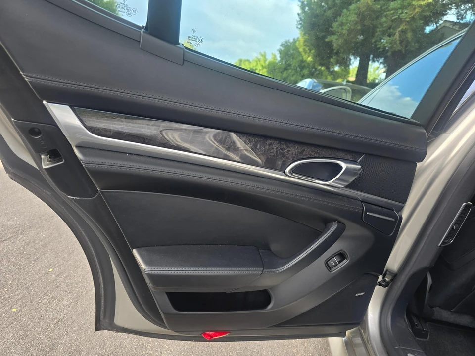 2012 Porsche 970 Panamera Turbo - Image 28 of 31