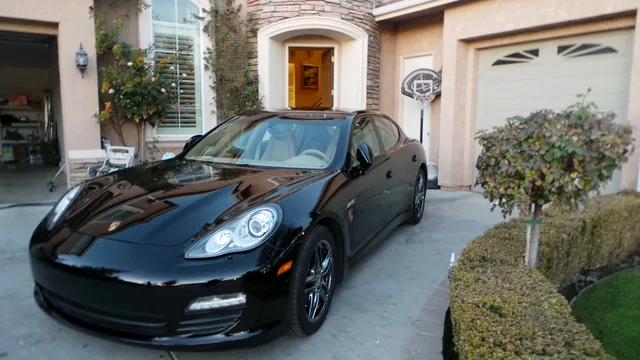 2012 Porsche Panamera Premium Package Plus