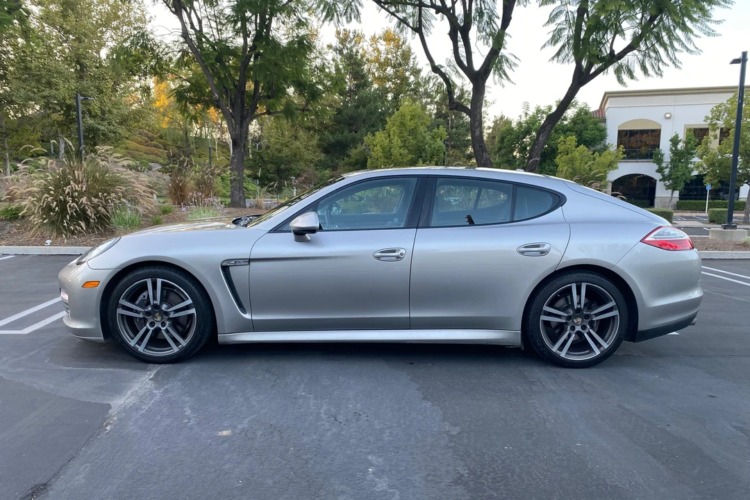 2012 Porsche 970 Panamera - Image 3 of 31