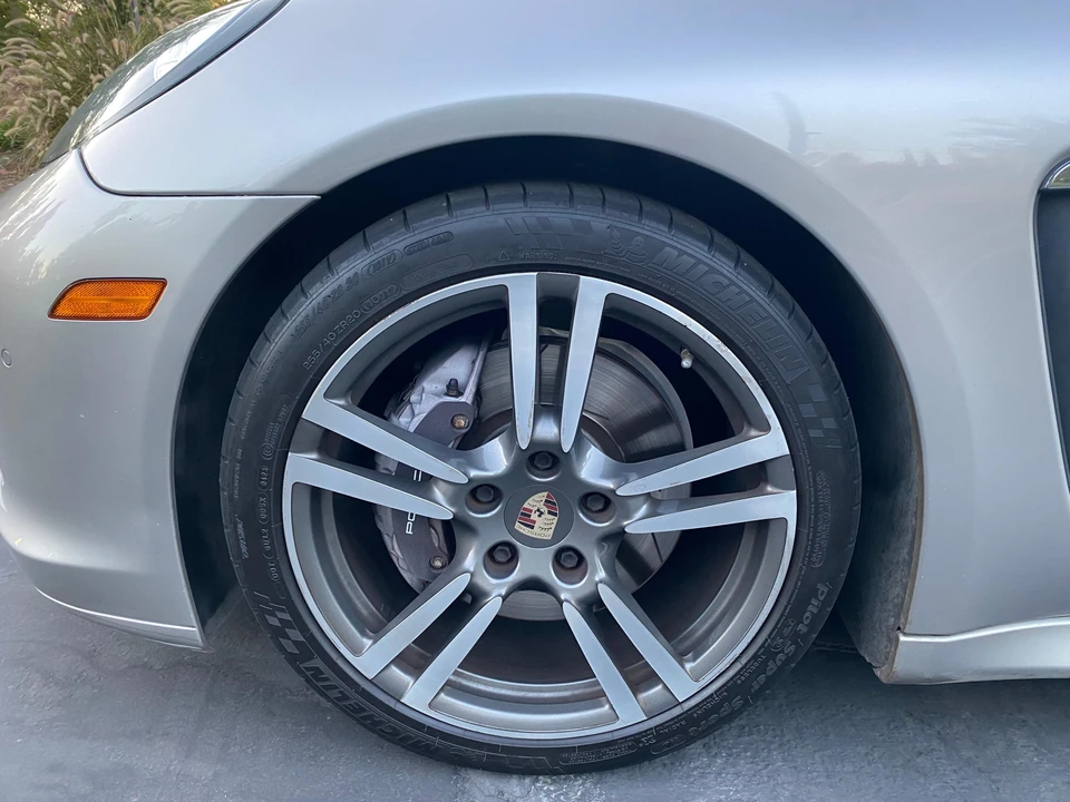 2012 Porsche 970 Panamera - Image 23 of 31