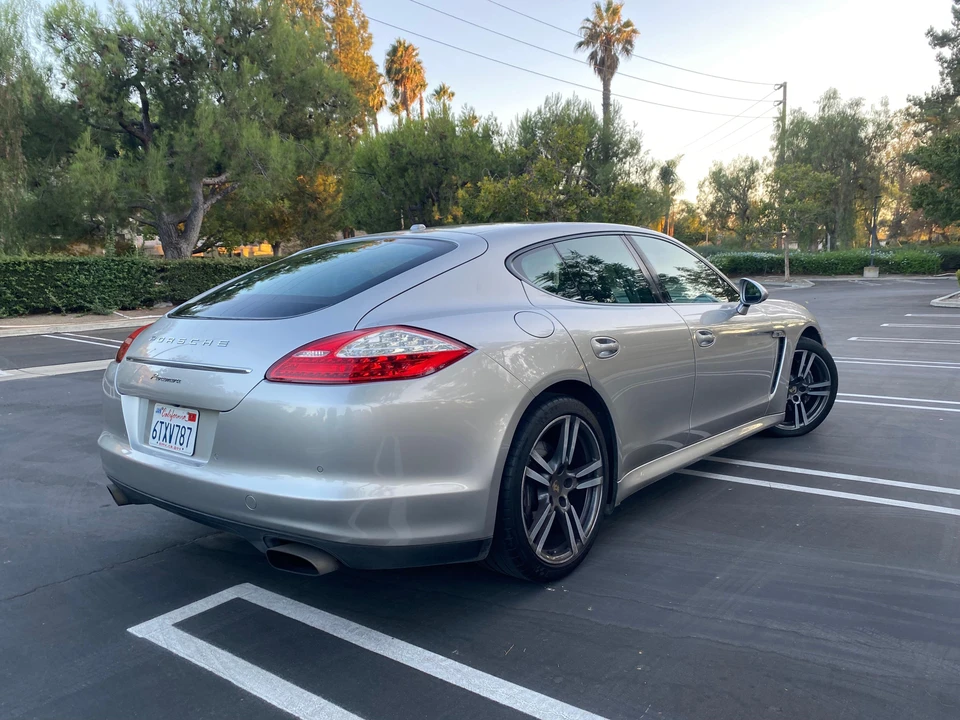 2012 Porsche 970 Panamera - Image 7 of 31