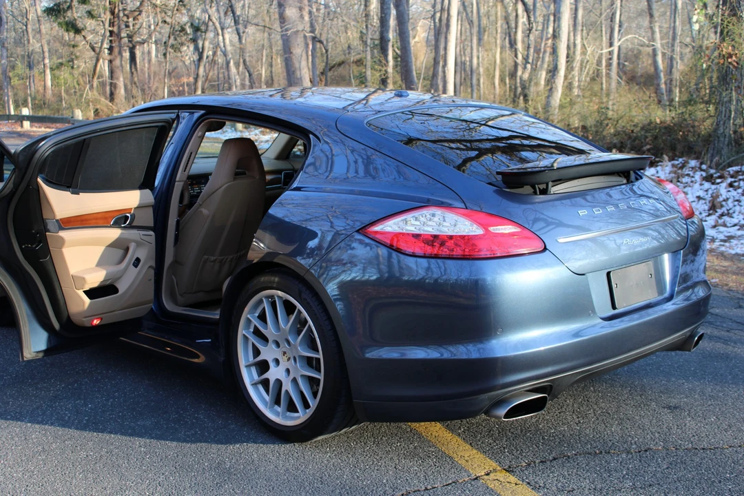 2012 Porsche 970 Panamera - Image 28 of 31