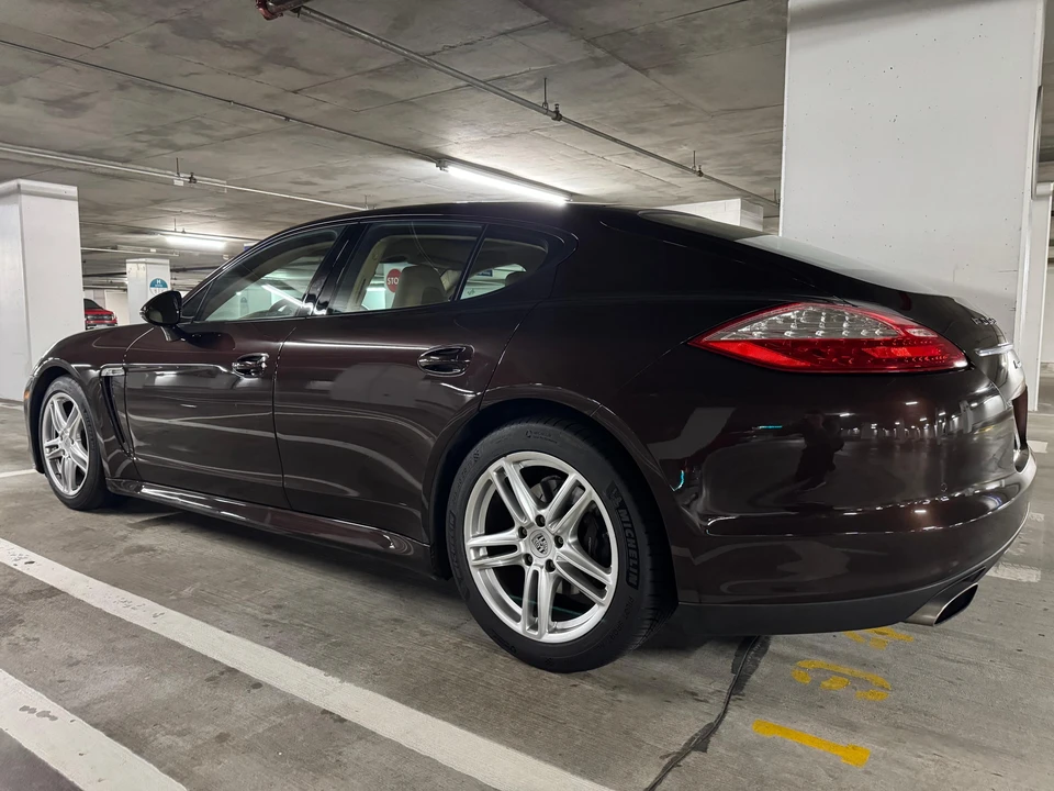 2012 Porsche 970 Panamera - Image 28 of 31
