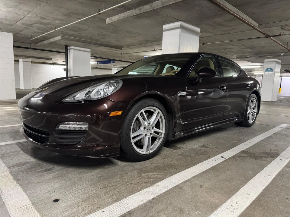 2012 Porsche 970 Panamera - Image 24 of 31
