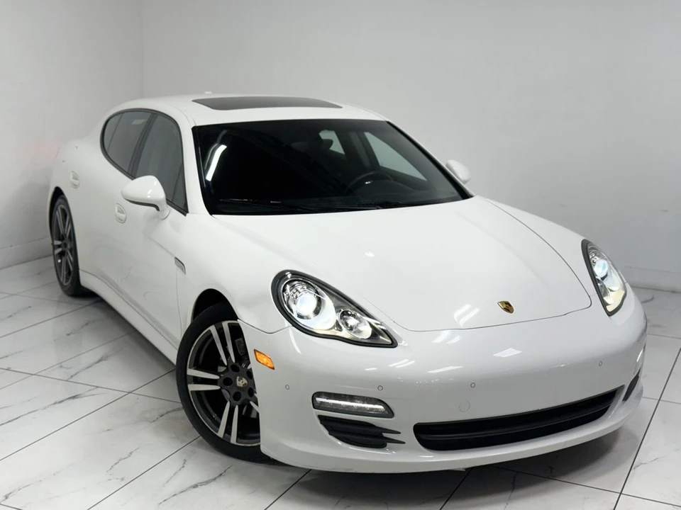 2012 Porsche 970 Panamera - Image 3 of 31
