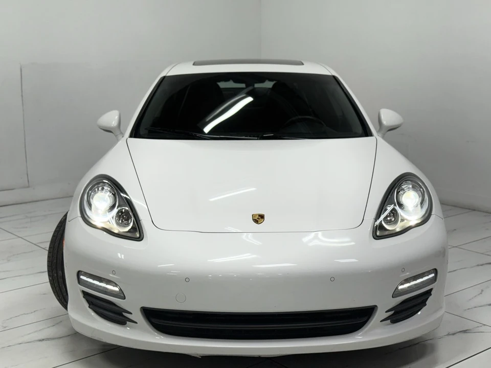 2012 Porsche 970 Panamera - Image 4 of 31