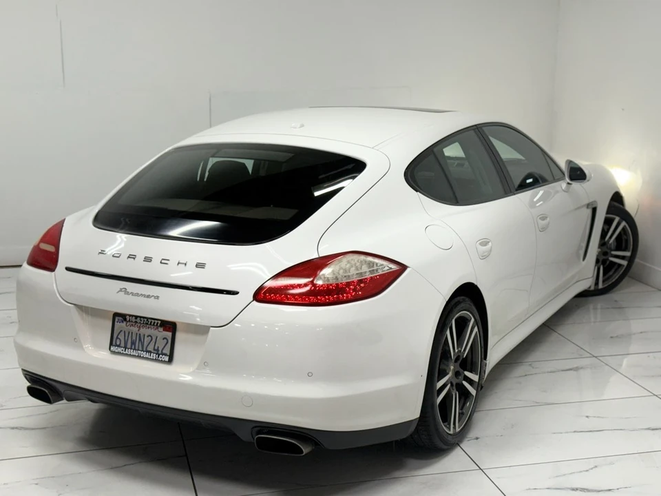 2012 Porsche 970 Panamera - Image 13 of 31