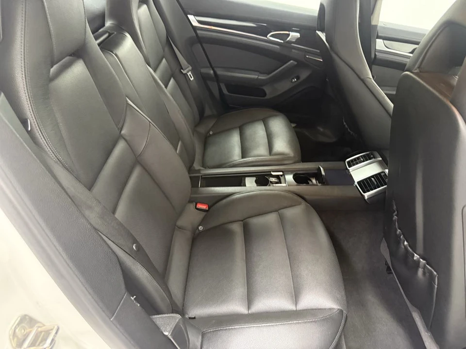 2012 Porsche 970 Panamera - Image 24 of 31