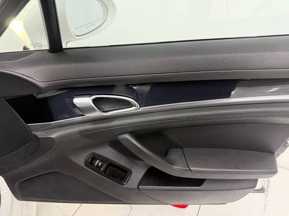 2012 Porsche 970 Panamera - Image 26 of 31