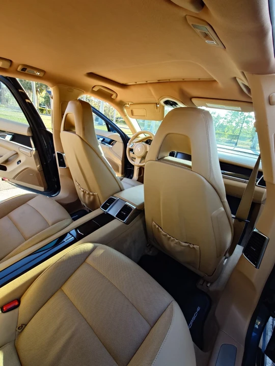 2012 Porsche Panamera - Image 19 of 31