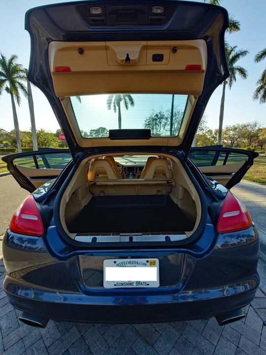 2012 Porsche Panamera - Image 26 of 31