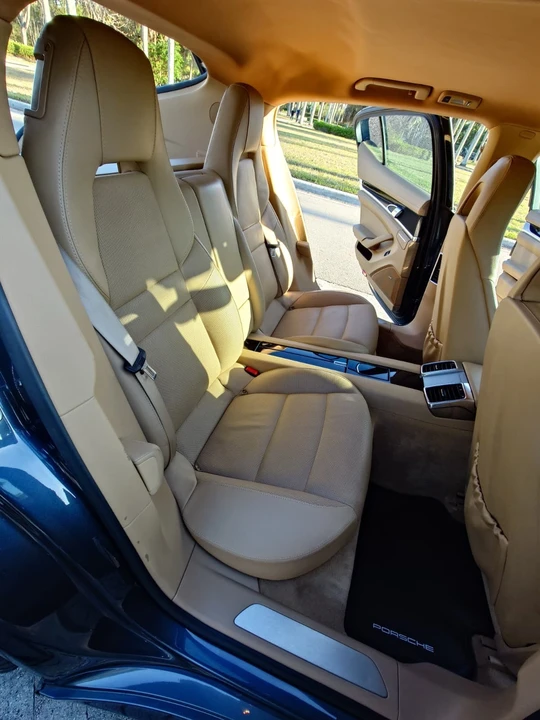 2012 Porsche Panamera - Image 18 of 31