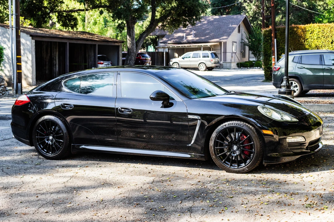 2012 Porsche 970 Panamera - Image 3 of 31