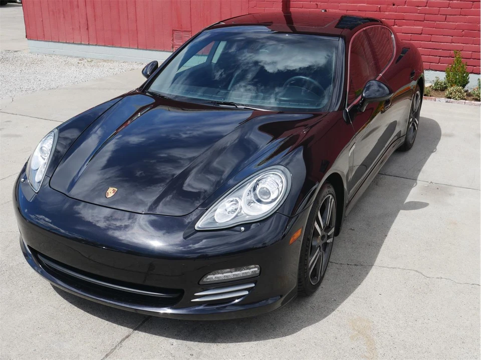 2012 Porsche Panamera - Image 2 of 31