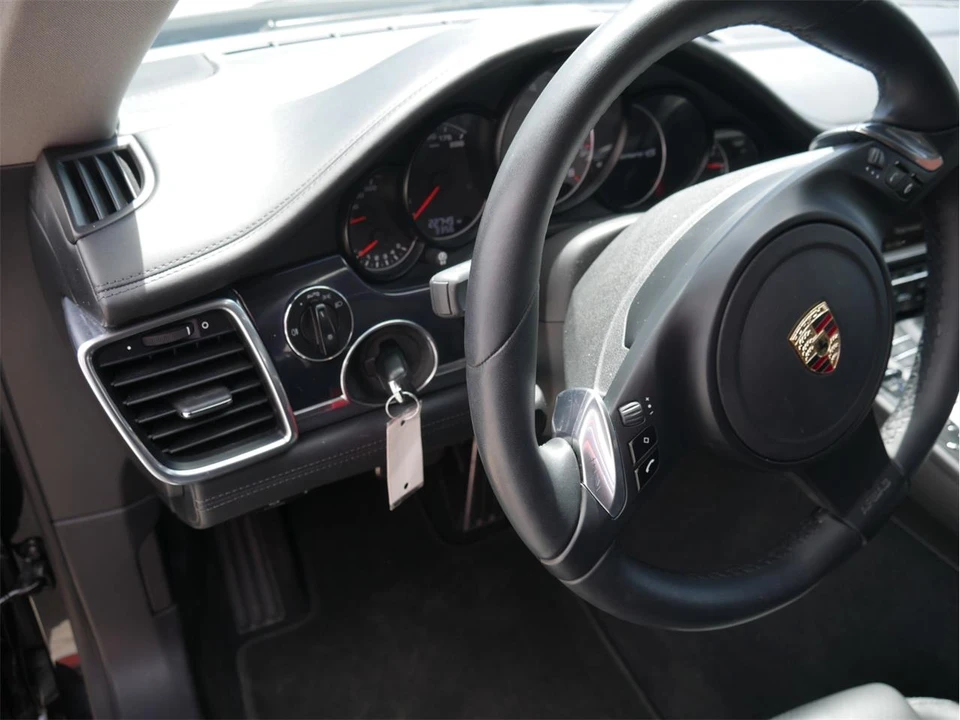 2012 Porsche Panamera - Image 14 of 31