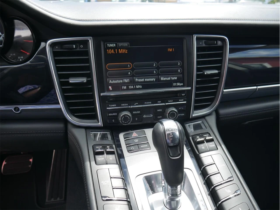 2012 Porsche Panamera - Image 18 of 31