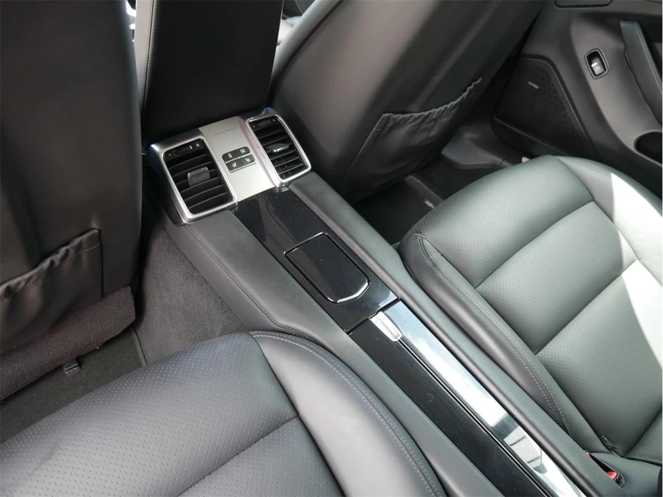 2012 Porsche Panamera - Image 27 of 31