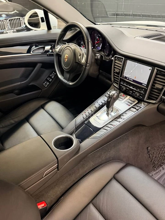 2012 Porsche 970 Panamera - Image 13 of 20