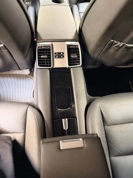 2012 Porsche 970 Panamera - Image 10 of 20