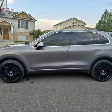 2012 Porsche Cayenne Coupe Sport Utility 4D