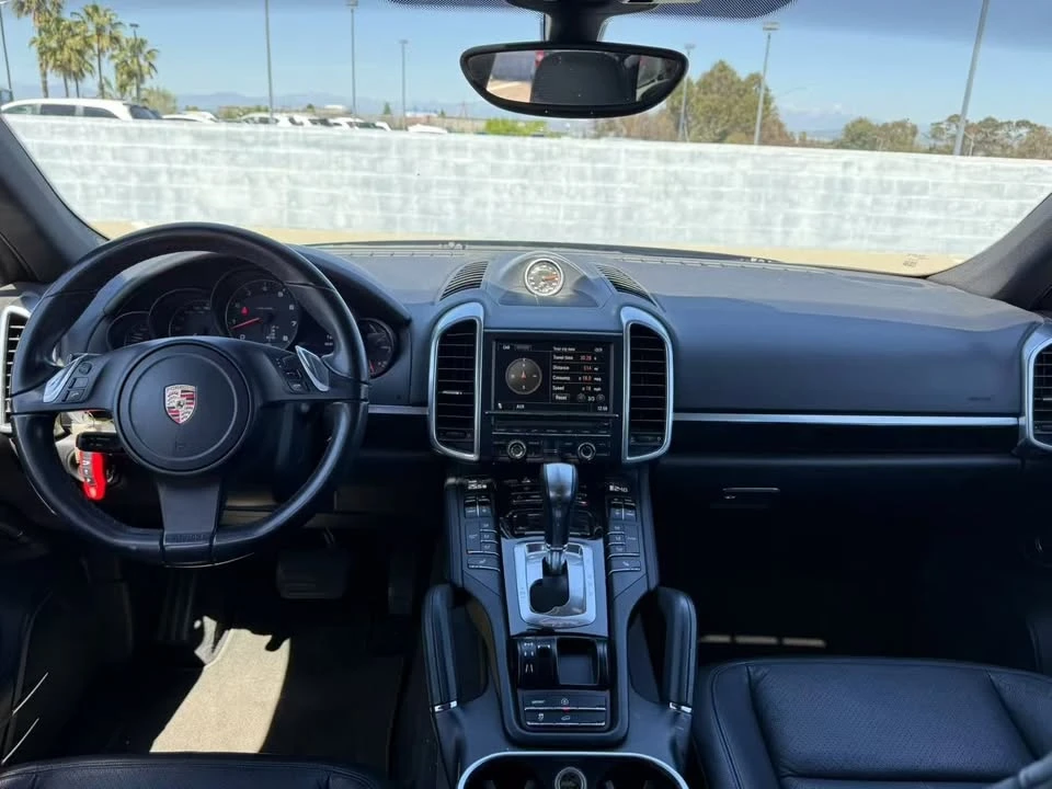 2012 Porsche 958 Cayenne - Image 16 of 19