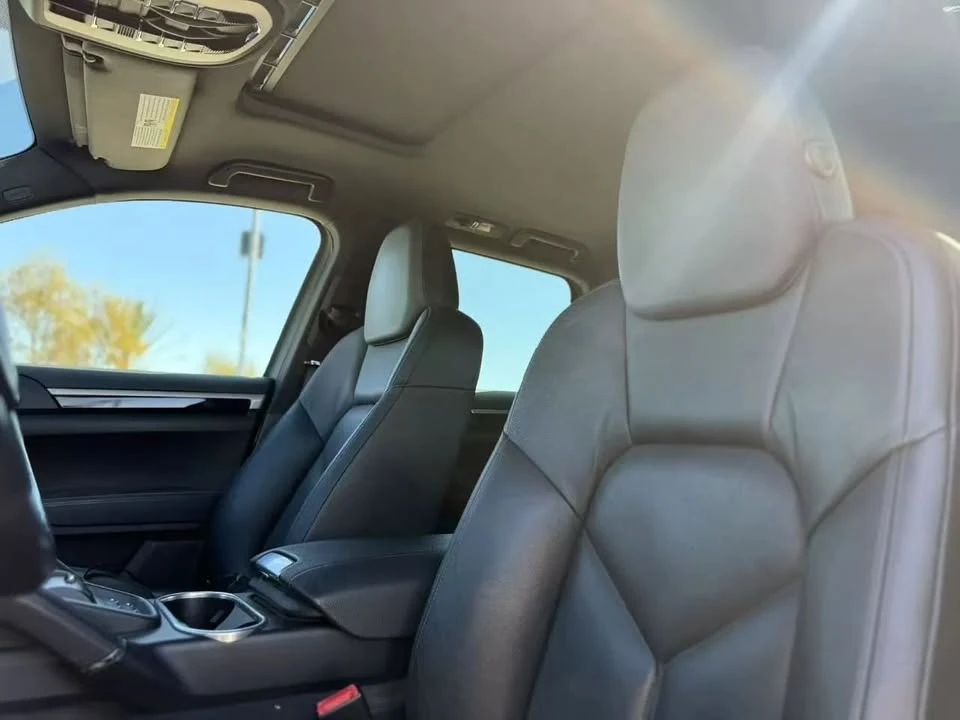 2012 Porsche 958 Cayenne - Image 10 of 19