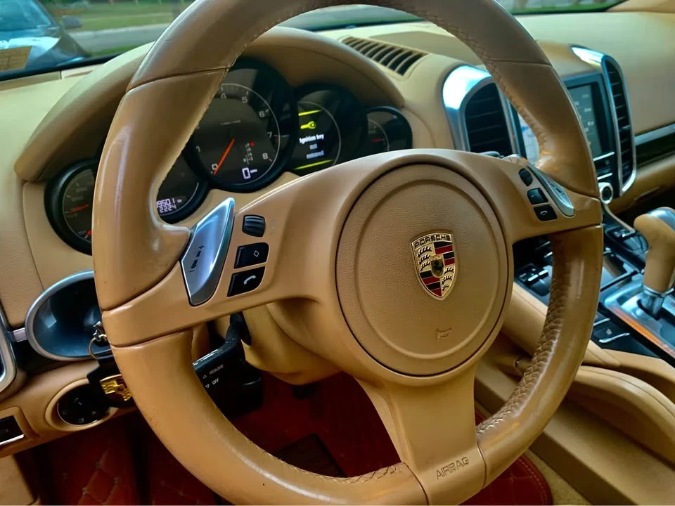 2012 Porsche 958 Cayenne - Image 13 of 15