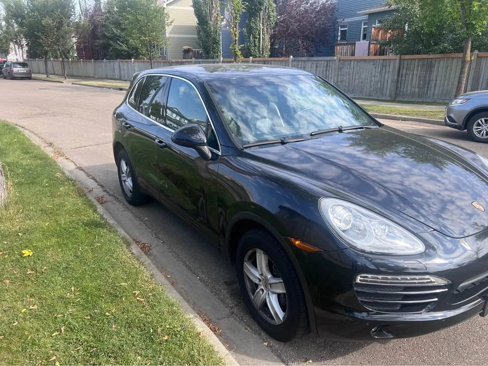 2012 Porsche 958 Cayenne - Image 8 of 9