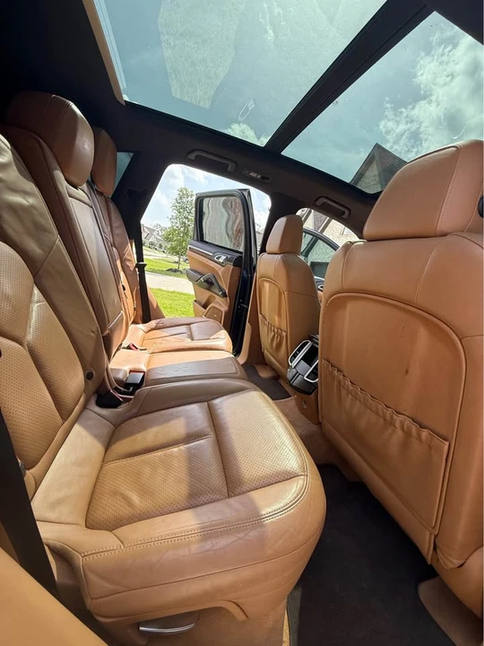 2012 Porsche 958 Cayenne - Image 8 of 12