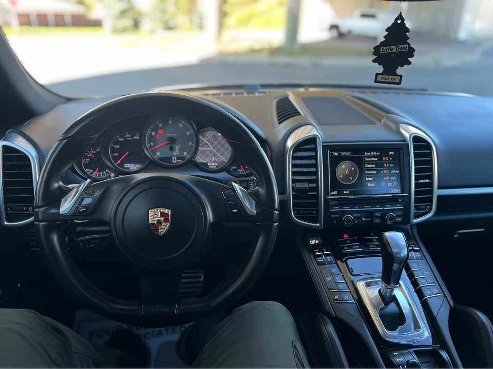 2012 Porsche 958 Cayenne S - Image 15 of 18
