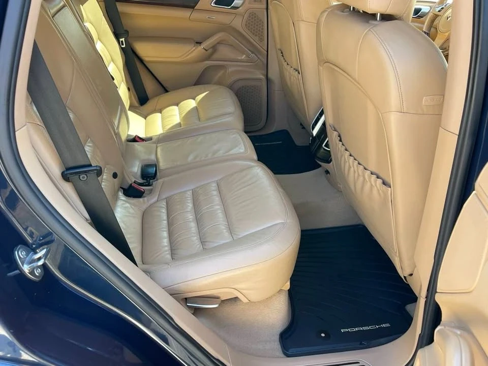 2012 Porsche 958 Cayenne - Image 16 of 19