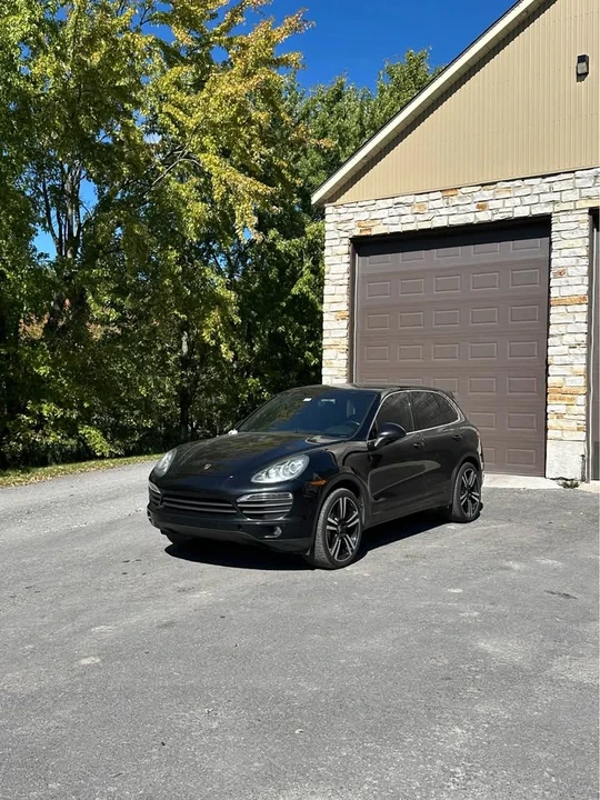 2012 Porsche 958 Cayenne - Image 2 of 8