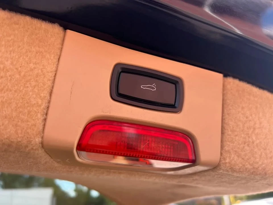 2012 Porsche 958 Cayenne - Image 12 of 20