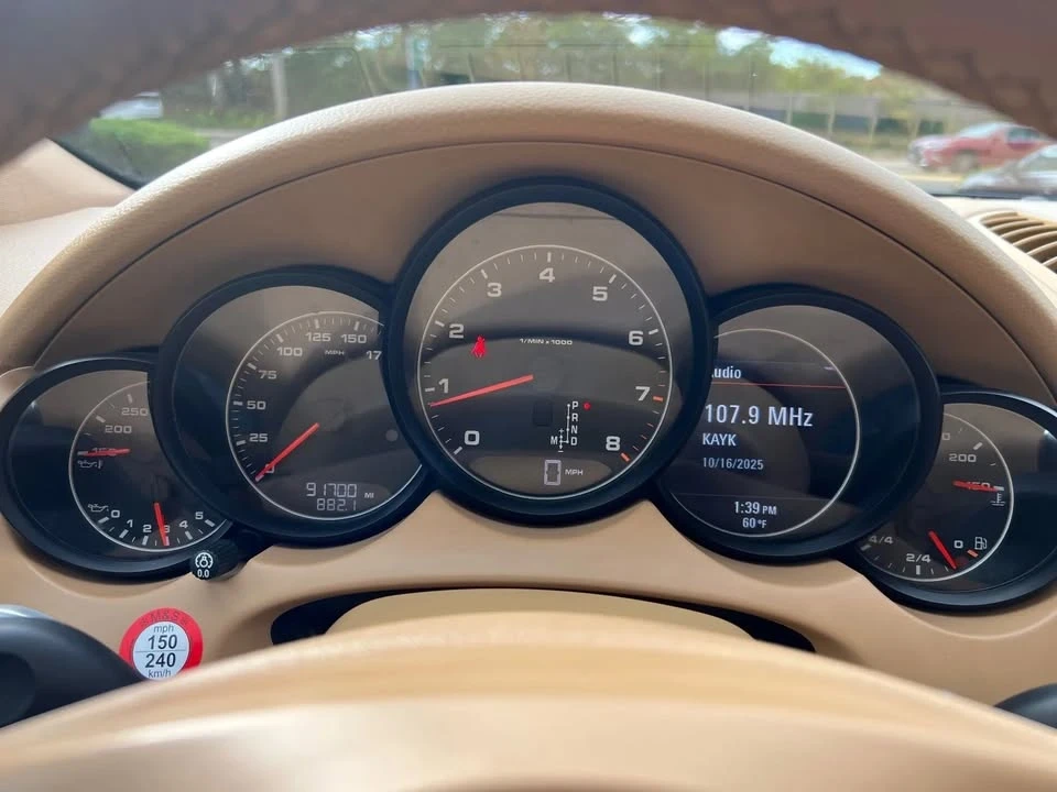 2012 Porsche 958 Cayenne - Image 18 of 20